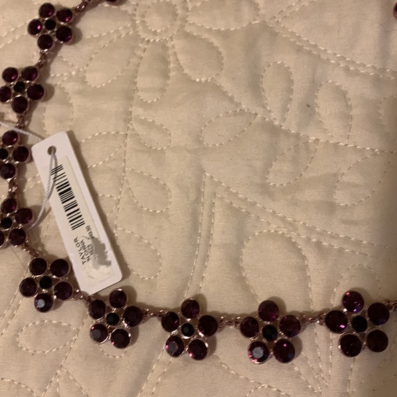 New Anne Taylor Necklace and Earrings Set - Picture 4 of 5